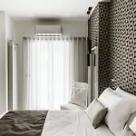 Lumas Bed & Breakfast 4*