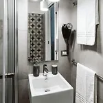Bed & Breakfast Lumas 4*
